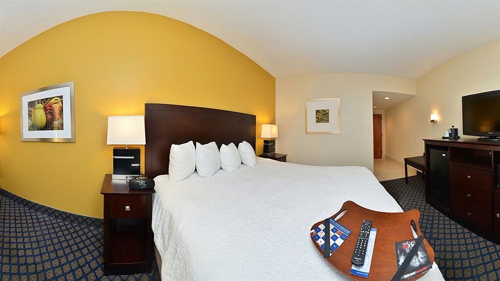 Hampton Inn Petersburg-Fort Gregg Adams Ngoại thất bức ảnh